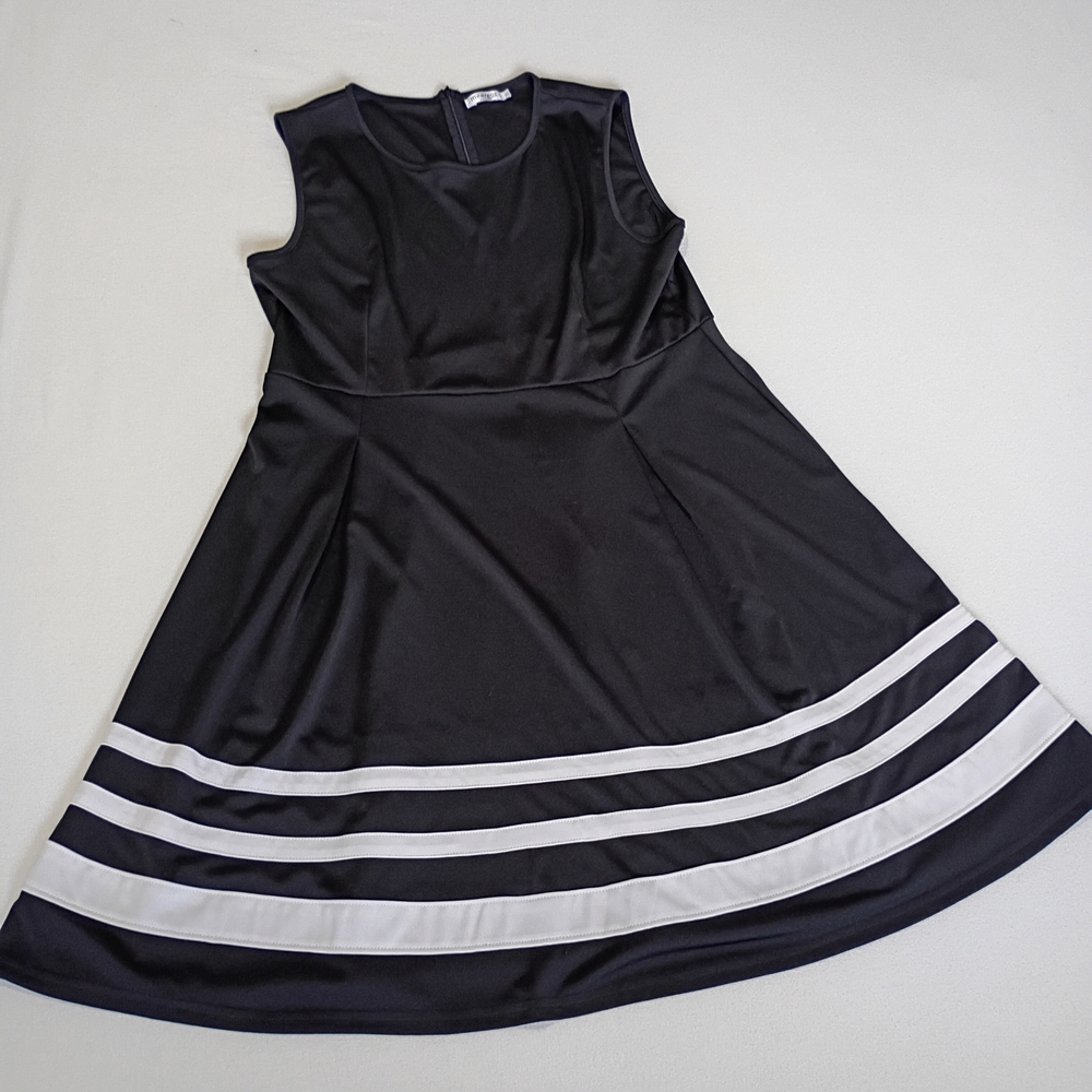 Meaneor Black Fit & Flare Dress XL Sleeveless White Striped Hem Skater Zip Up